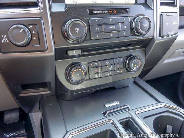 2017 Ford F-150 4x4 XLT 4dr SuperCrew 5.5 ft. SB